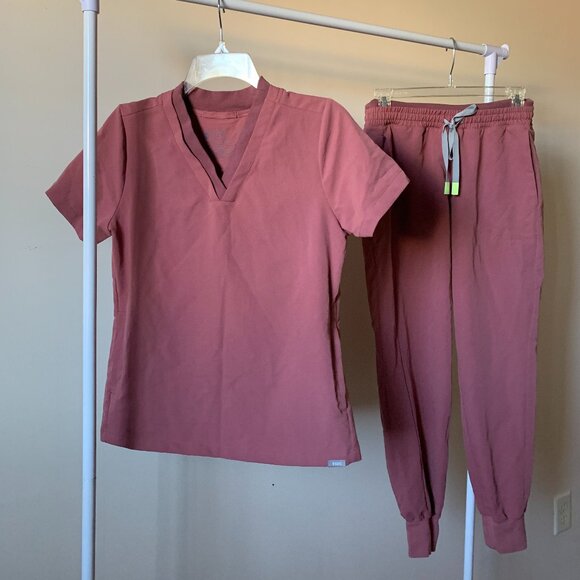 Figs Scrub Set - Picture 2 of 10